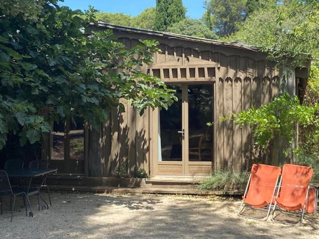 Cabane De La Leque Fontvieille Eksteriør bilde